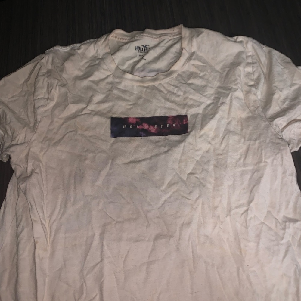 Hollister Tee
